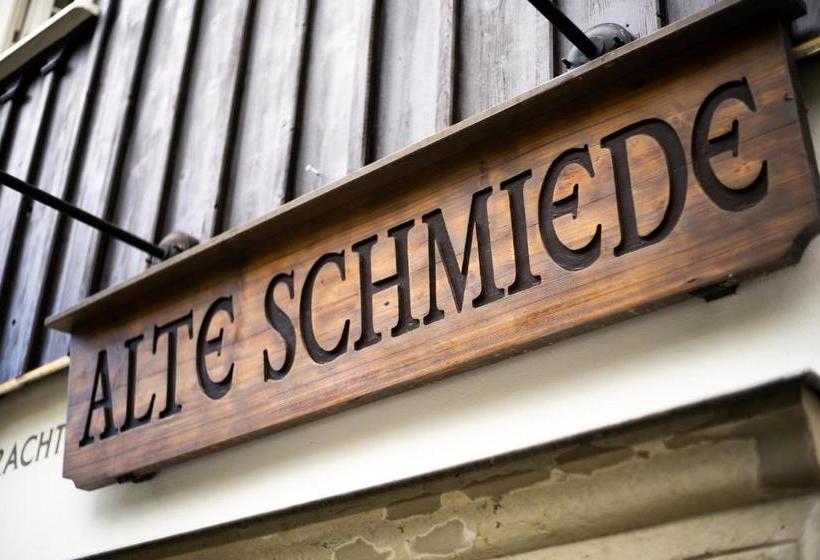 ユースホステル Gasthof Alte Schmiede G Luckendorf