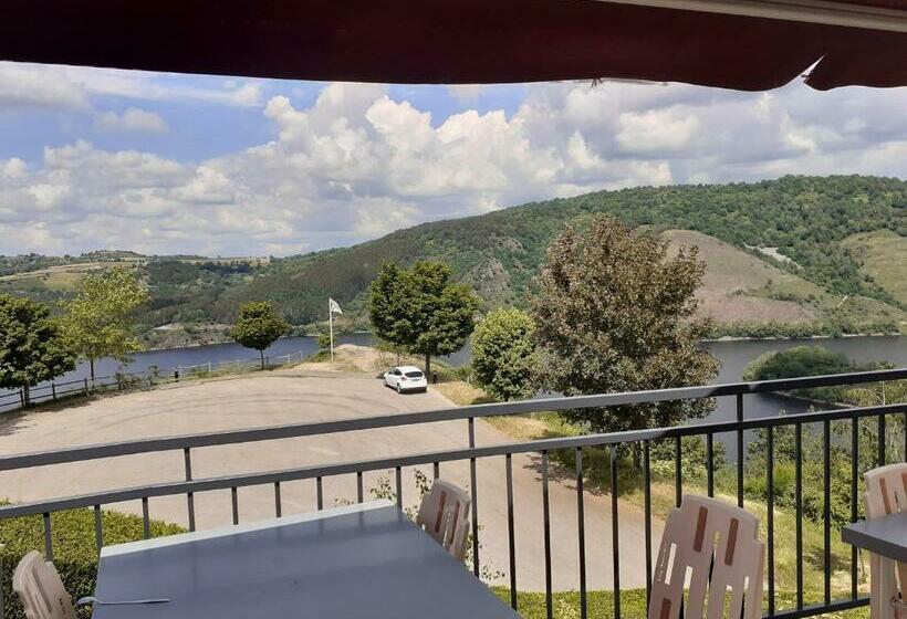 مبيت وإفطار Le Belvedere De Mallet