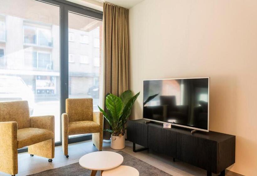 Belcasa Beach Suites & Lofts Apart
