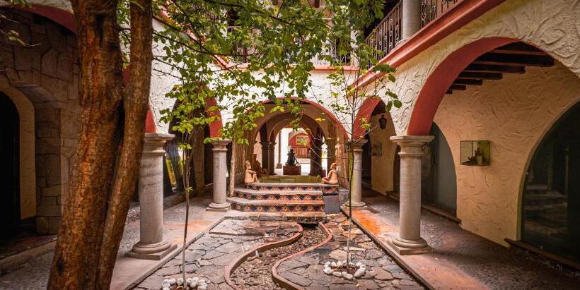 Hacienda Tepetlcalli 1870 Hotel Museo & Spa