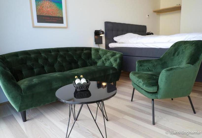 هتل Mølin Guesthouse
