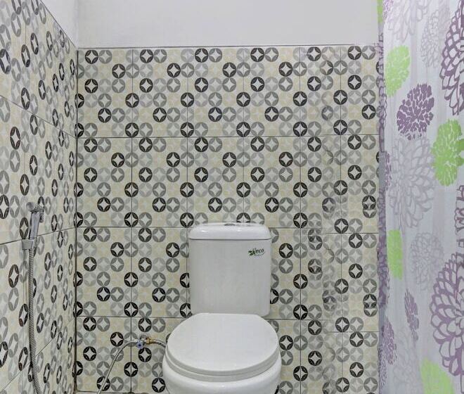 בית מלון כפרי Oyo 90517 Homestay Wonosobo Asri