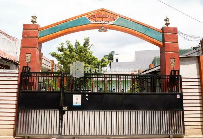 בית מלון כפרי Ratu Ayu 2 Lampung Mitra Reddoorz