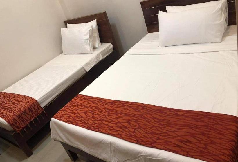 هتل Reddoorz At Sta Cruz Naga City