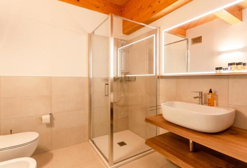 Пансион Foresteria Crotasc