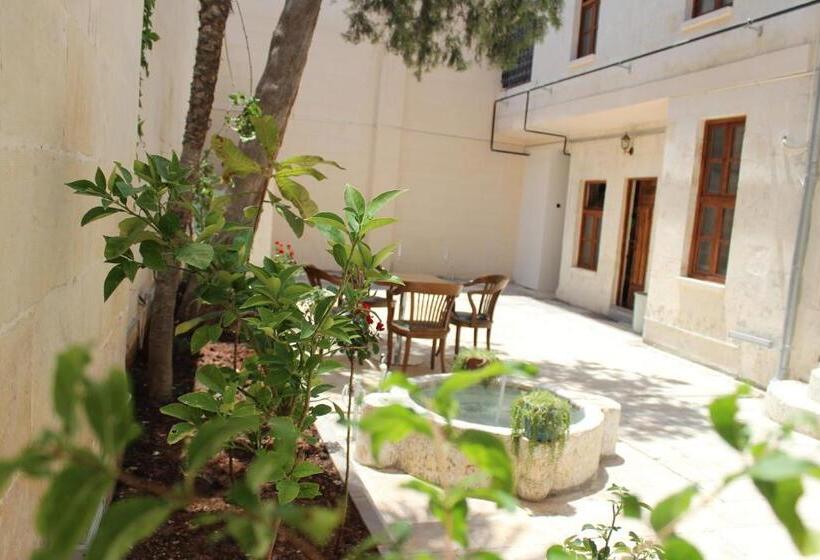 هتل Duran Aga Konagi