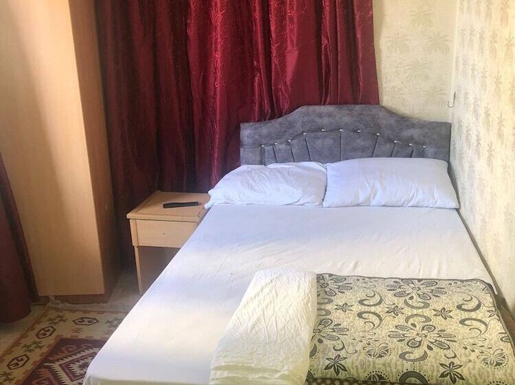 Eser Palas Oteli̇