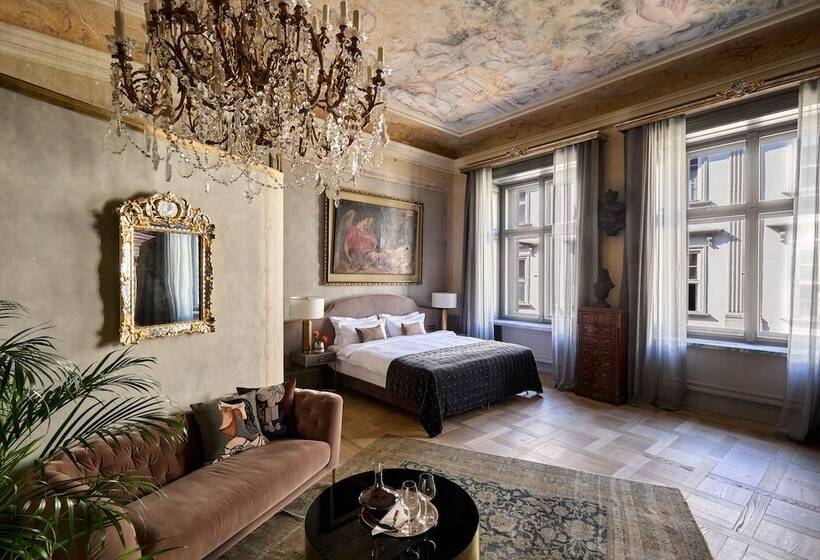 H15 Luxury Palace   Destigo Hotels