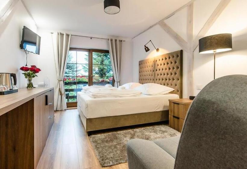 簡易ホテル Apartamenty Kapitańskie