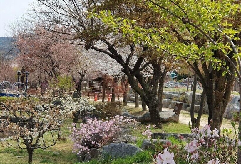 هتل Cheoksan Spatel