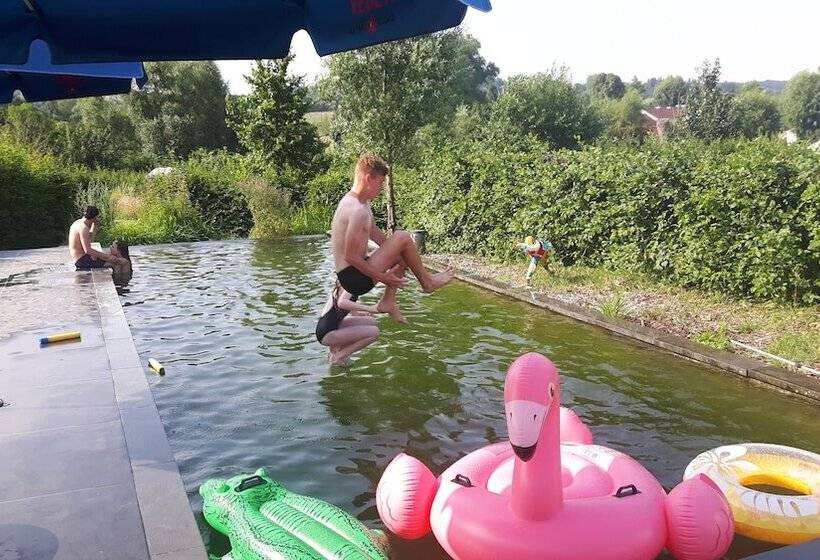 هتل Ecochique