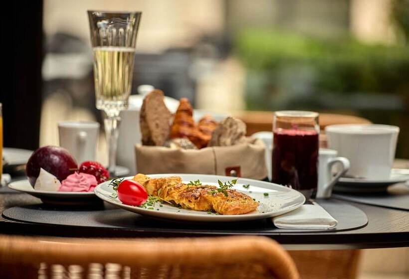 H15 Luxury Palace   Destigo Hotels