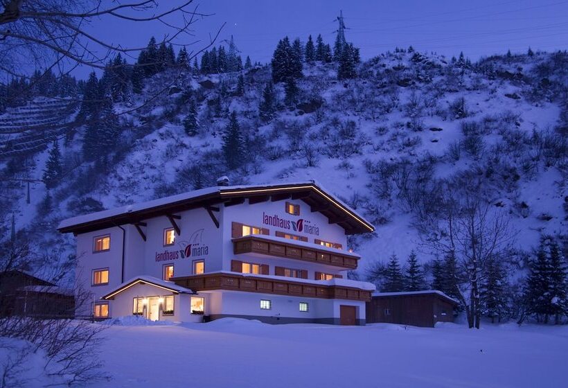 هتل Landhaus Maria