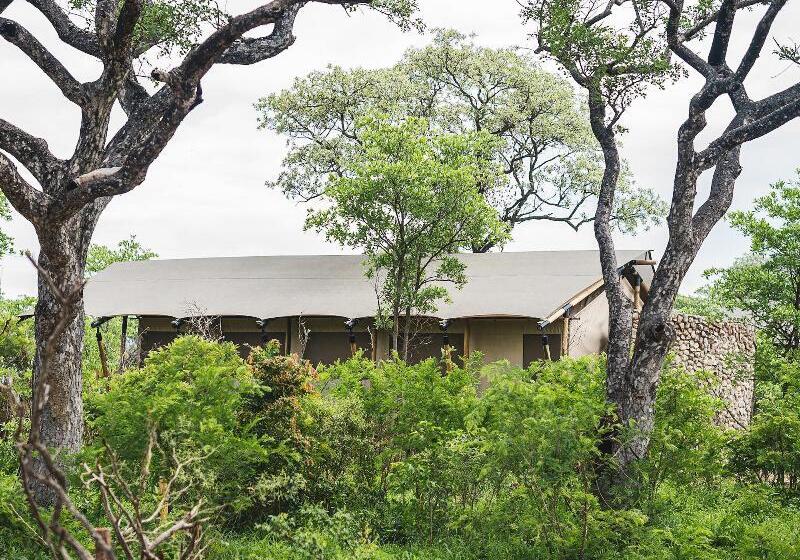 هتل Mdluli Safari Lodge