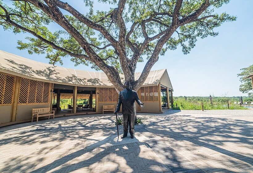 هتل Mdluli Safari Lodge