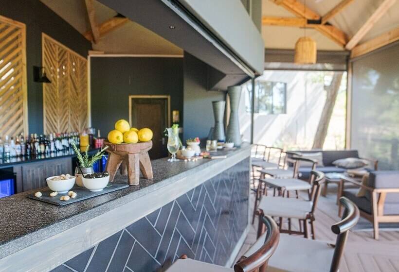 هتل Mdluli Safari Lodge
