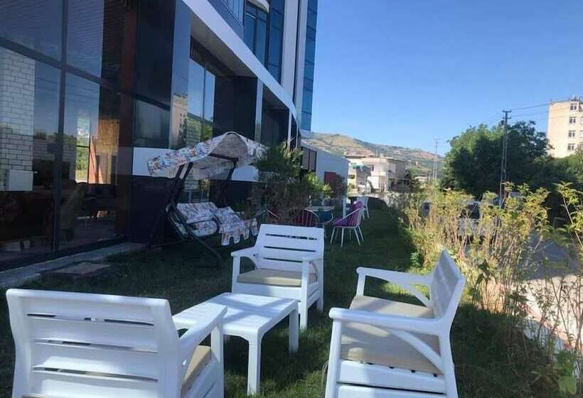 فندق Palas