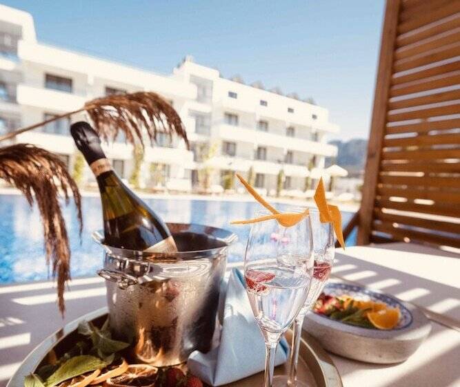 فندق Palmonte Suites