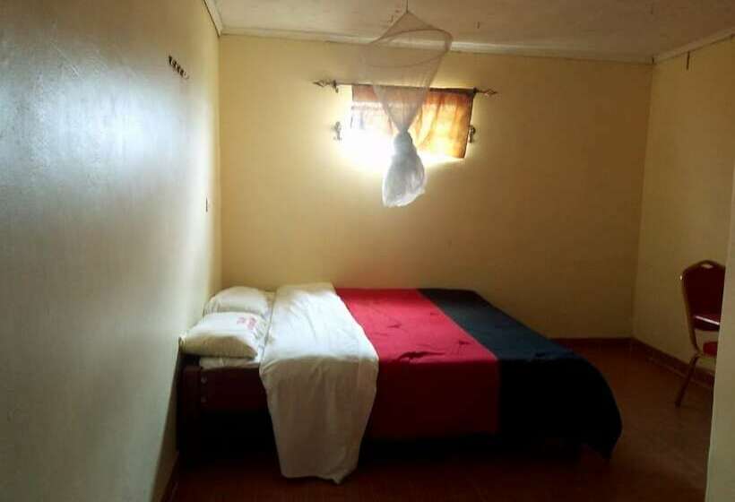 בית מלון כפרי Rene Bistro