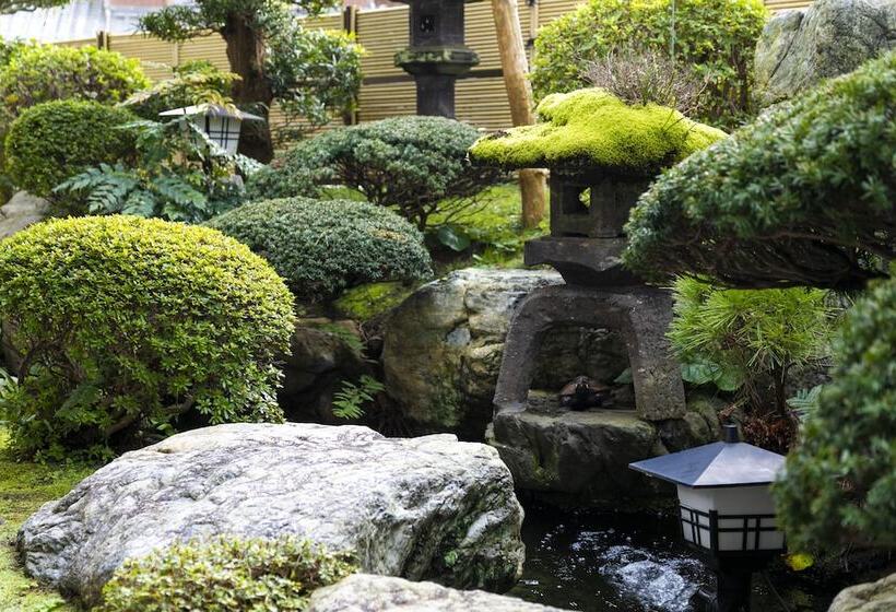 بنسيون Gosakuso