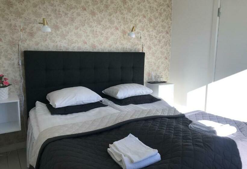 Sjövillan B&b