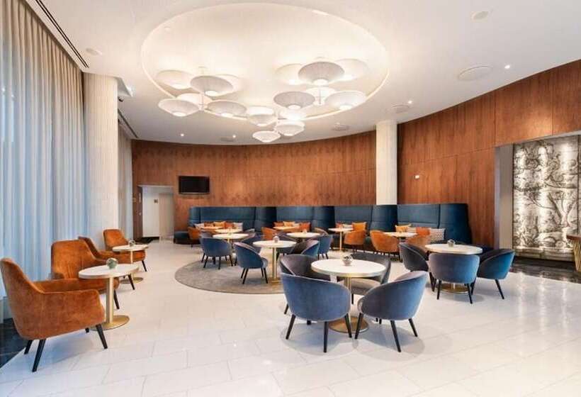 هتل Eurostars Universal Lisboa