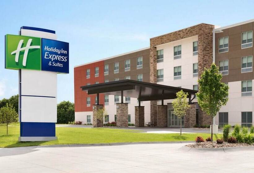 هتل Holiday Inn Express & Suites   Lumberton, An Ihg