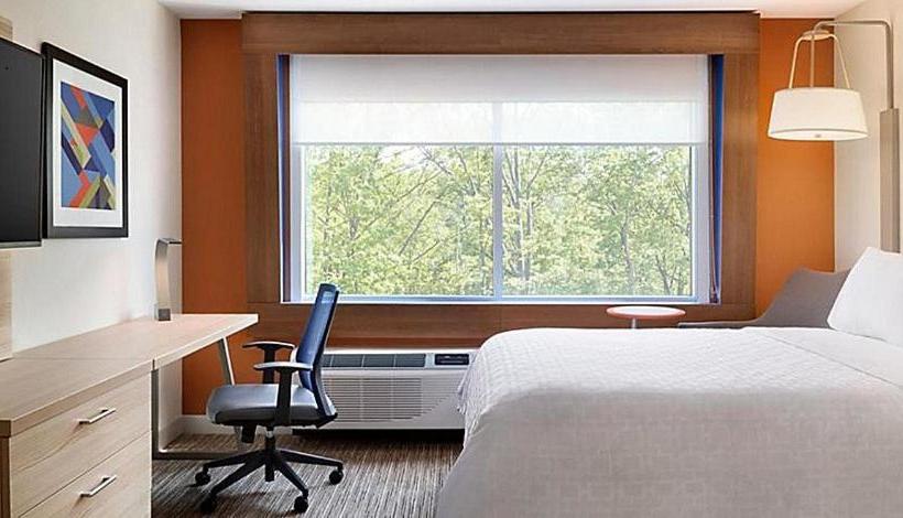 هتل Holiday Inn Express & Suites   Lumberton, An Ihg