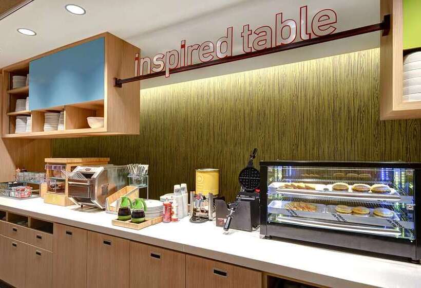 בית מלון כפרי Home2 Suites By Hilton Troy