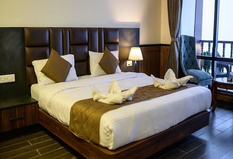 هتل Istana Resort & Spa