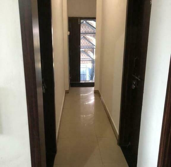 ホテル Spot On 82210  Nandan