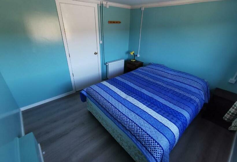 بنسيون Hostal Piedra Santa