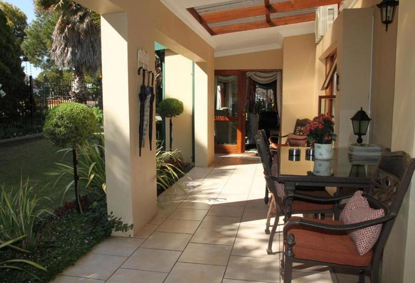 פנסיון Luxury Family En Suite @ 4 Star Guest House