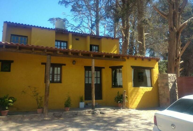 فندق صغير La Casa De La Abuela Tilcara