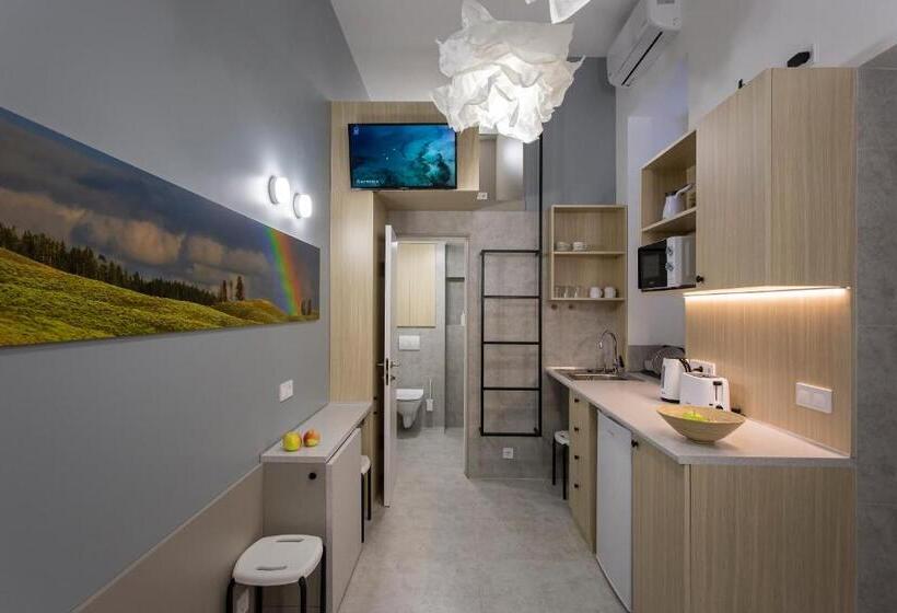 Capsule Hotel & Hostel