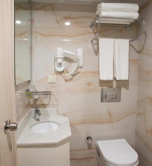 Fotos del hotel Alpinn  Due:  44