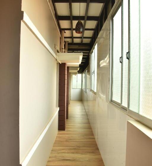 فندق Home Stay @ Kommiya Inn