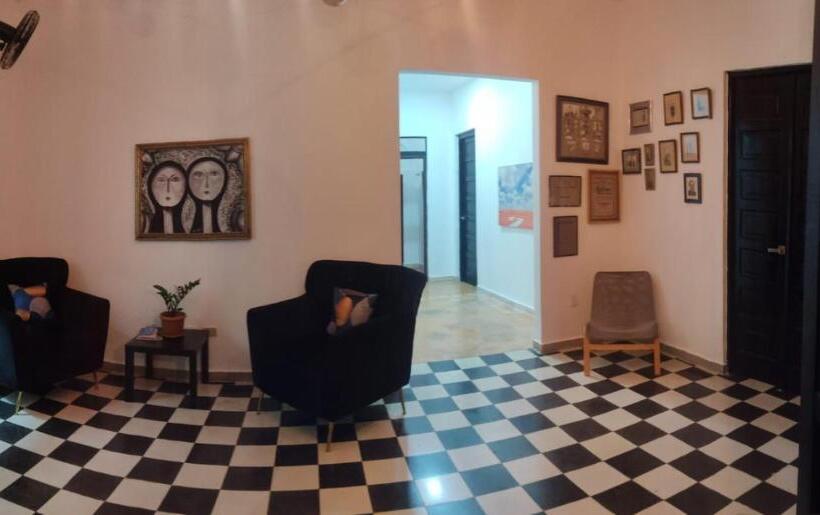 پانسیون Hostal Mi Rincón