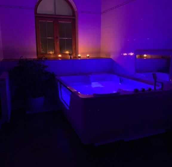 پانسیون Relax And Pool Apartments Novi Sad