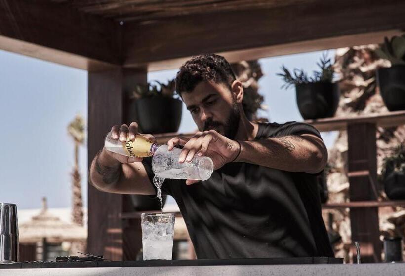 אתר נופש Casa Cook North Coast    Adults Only