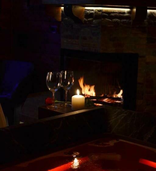 استراحتگاه Mini Spa In Chalet Bosco