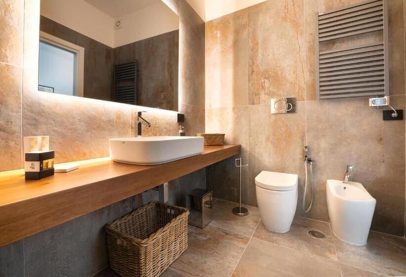 تختخواب و صبحانه Harmony Luxury Rooms