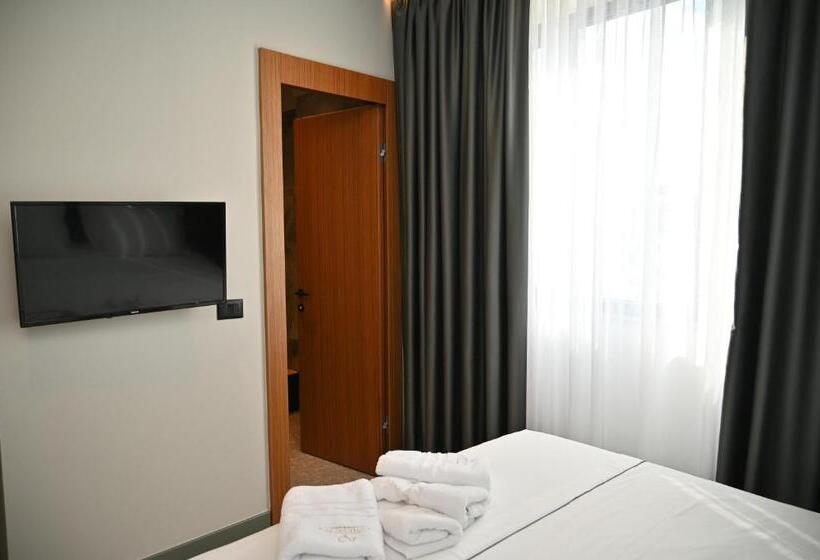 هتل Adria Palace