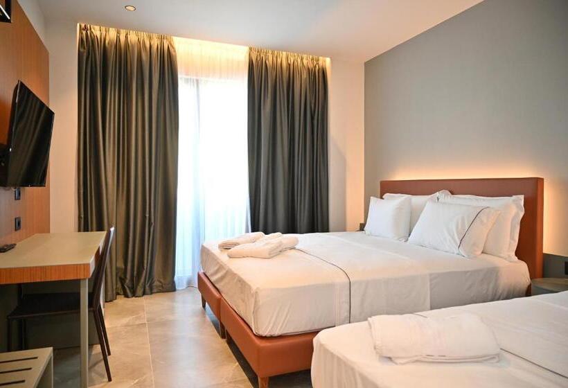 هتل Adria Palace
