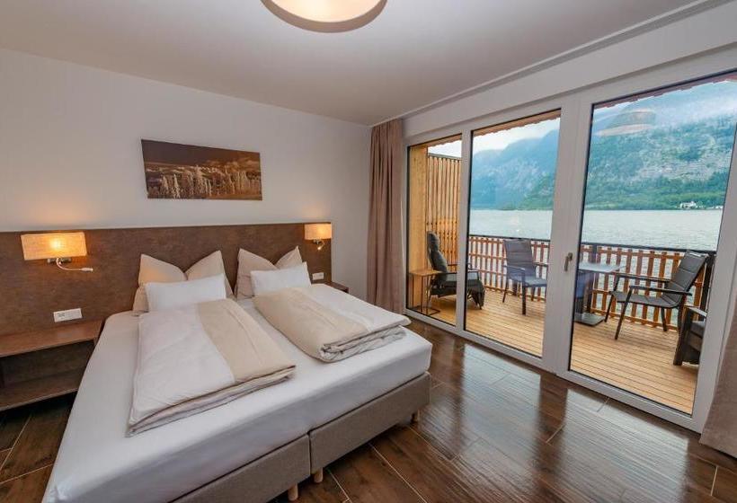 Boutiquehotel Strand Hallstatt Adults Only