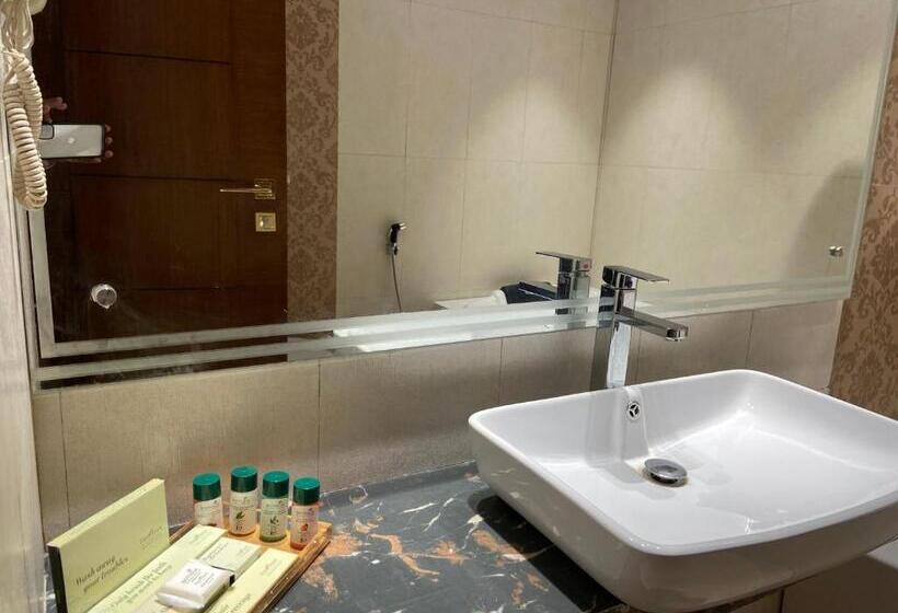 호텔 Grand Victoria The Fern Resort & Spa, Panchgani
