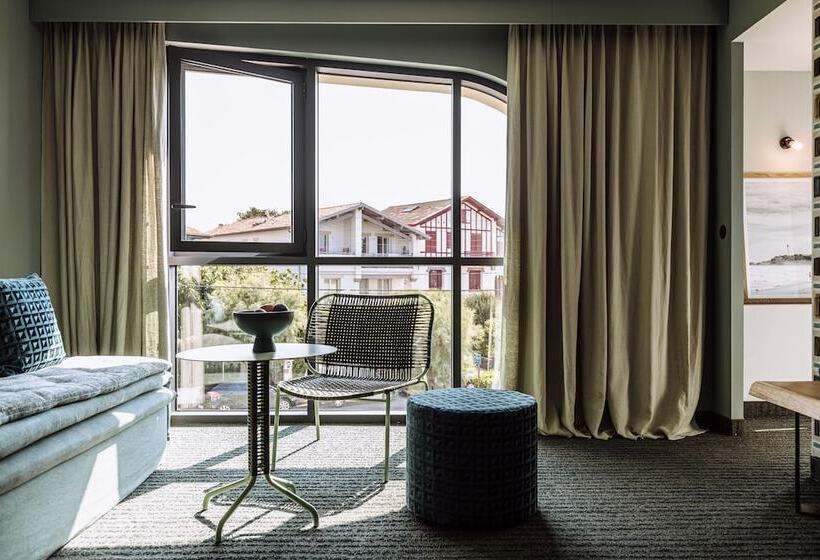 هتل Le Garage Biarritz