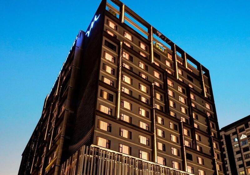 هتل Mercure Kuala Lumpur Glenmarie