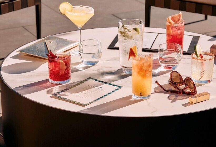 هتل Mercure Melbourne Doncaster