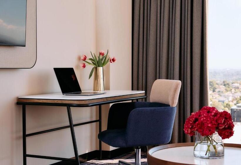 هتل Mercure Melbourne Doncaster